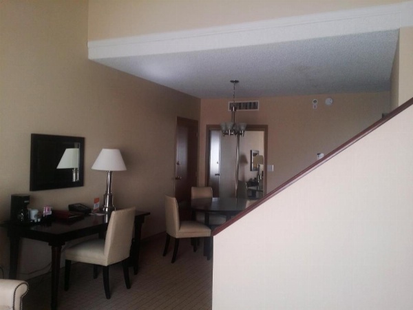 Anaheim Majestic Garden Hotel image 19