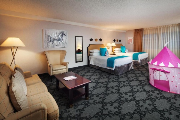 Anaheim Majestic Garden Hotel image 26